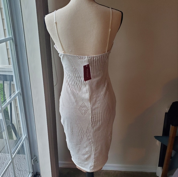 NWT GUESS Lorry Diamond Dress - Picture 3 of 9